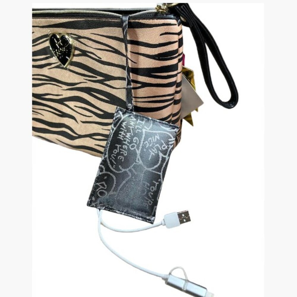 Betsey Johnson T-Bottom Pouch and Charging Crossbody Wristlet, Micro USB Cable - Picture 9 of 11